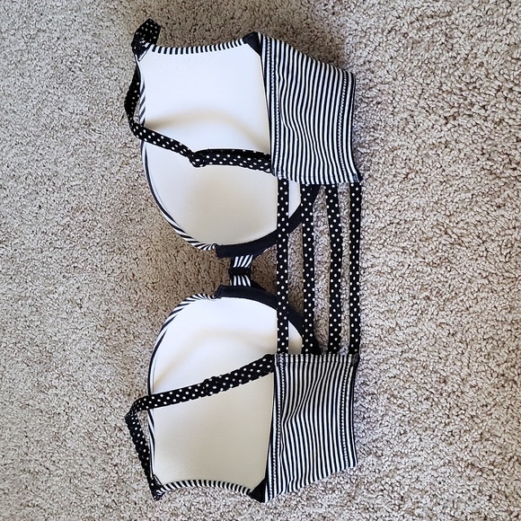 VS stripe light push up front close bra - Picture 3 of 6